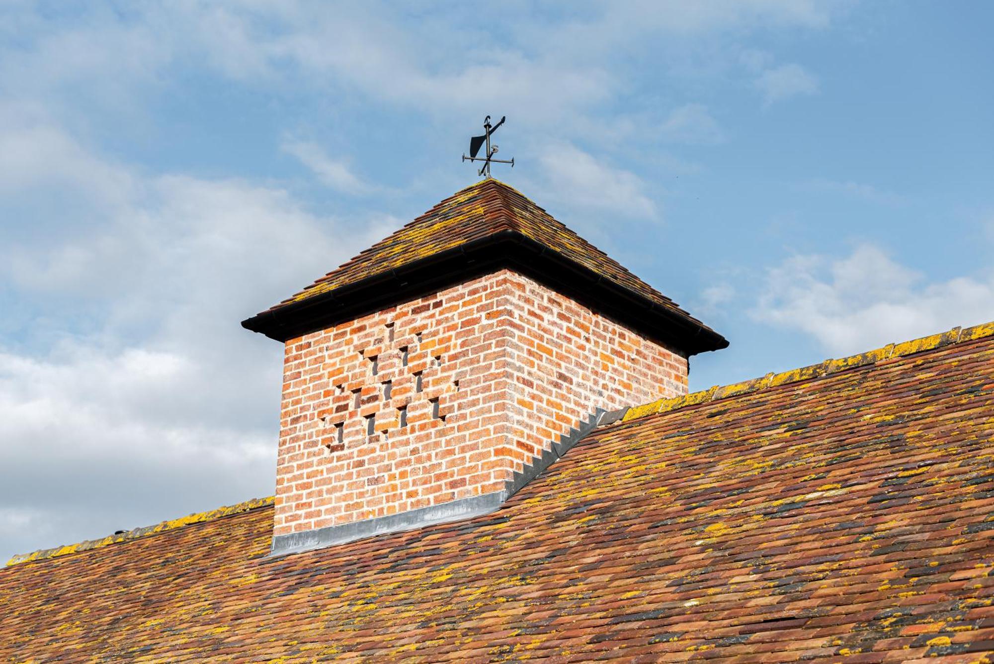 Pigeon House - Unique Barn With Private Garden, Hot Tub And Wood Burner Villa Shrewsbury Exteriör bild