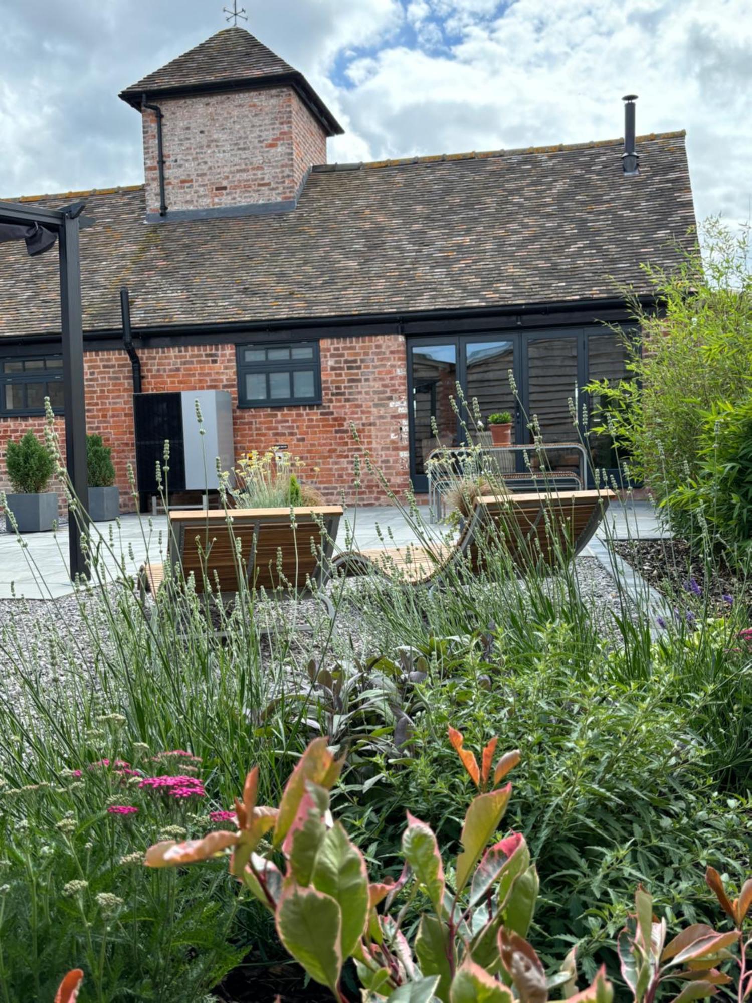 Pigeon House - Unique Barn With Private Garden, Hot Tub And Wood Burner Villa Shrewsbury Exteriör bild